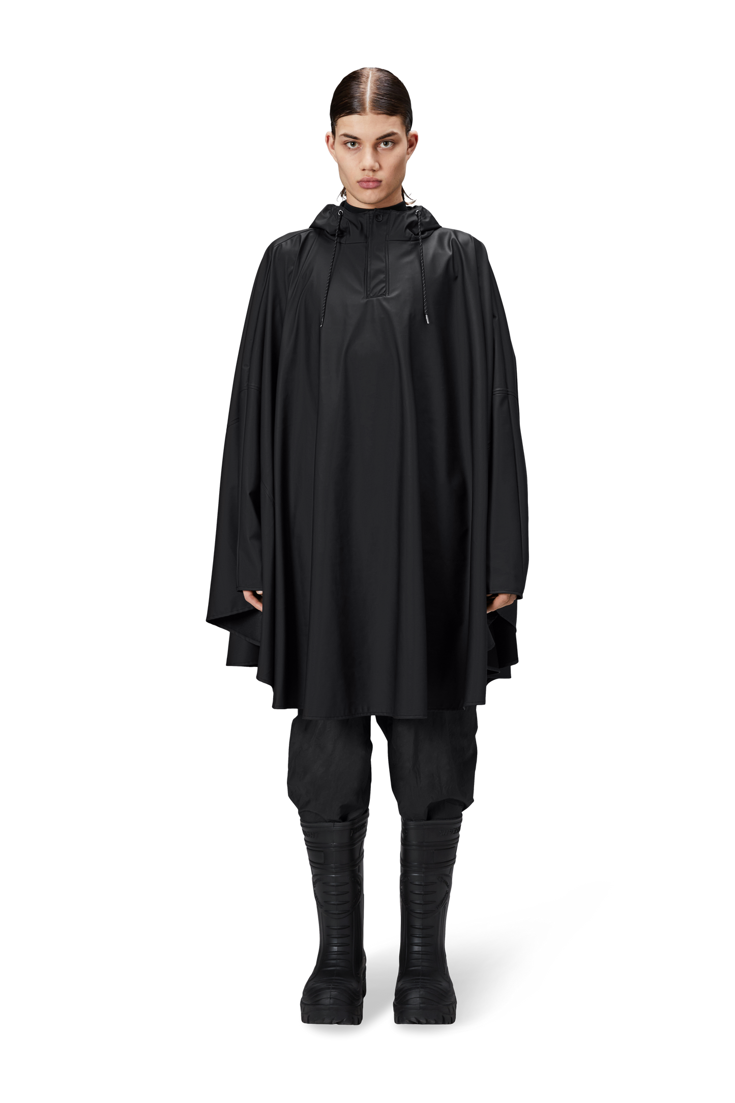 CAPE BLACK