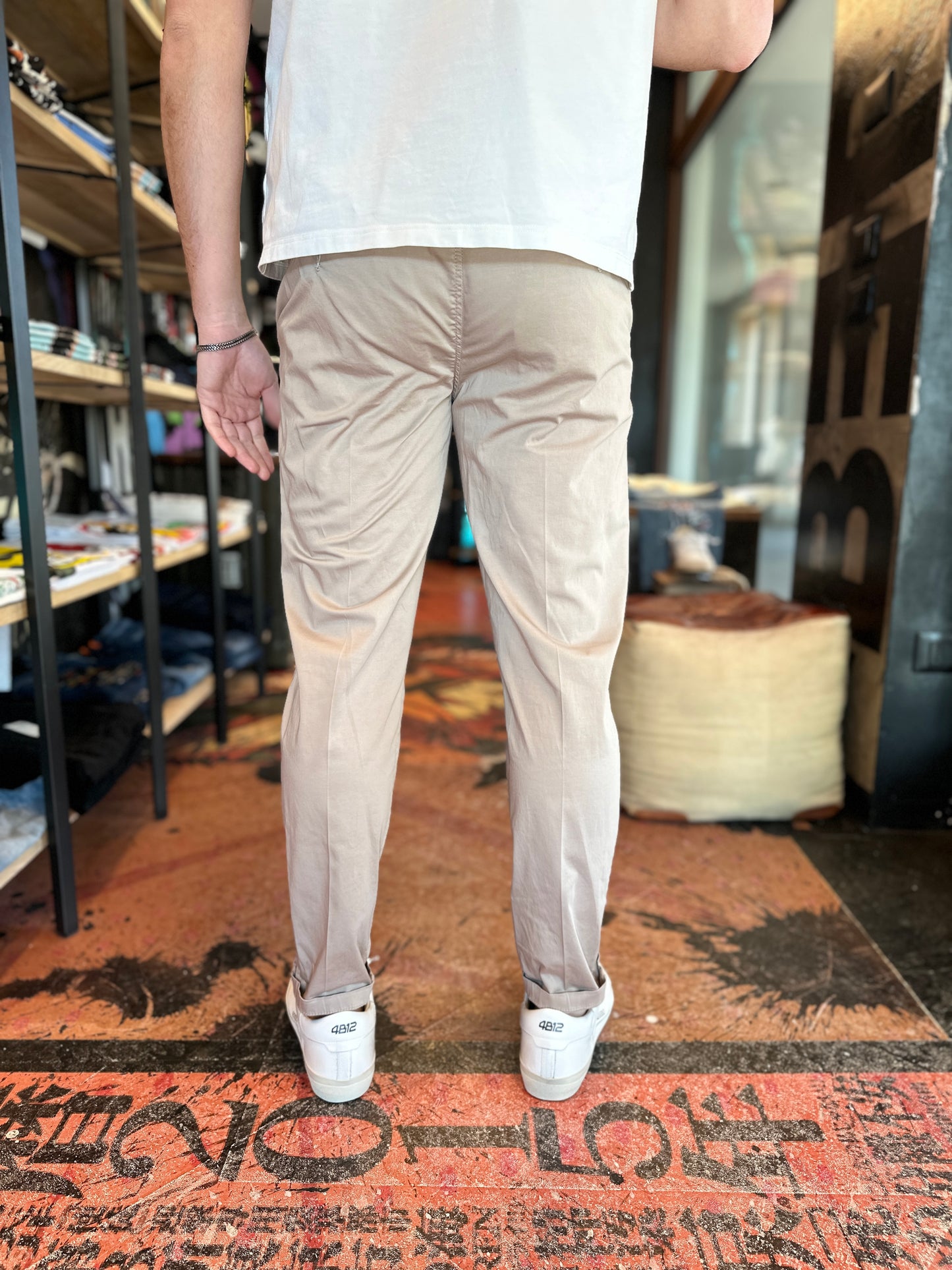 PANTALONE BERNA CHINOS RASO NOCE