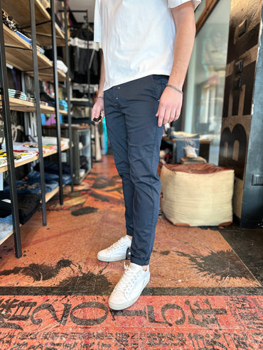 PANTALONE BERNA CHINOS RASO BLU