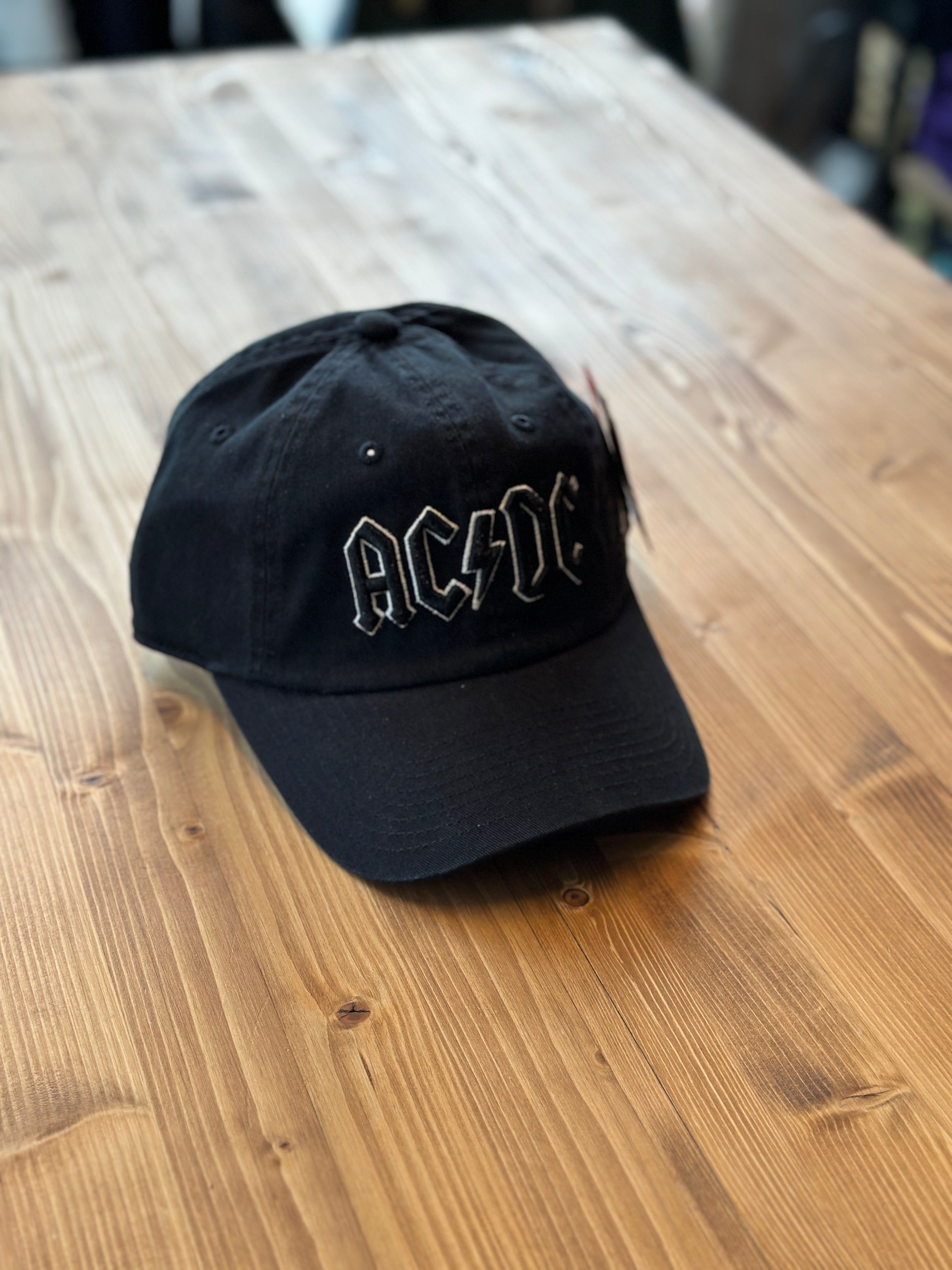 CAPPELLINO ACDC AMERICAN NEEDLE